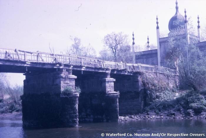 Old Dromana Bridge And Gate Lodge